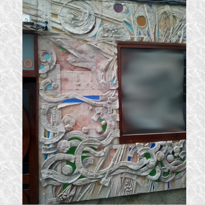 Mural de Hormigón y vidrio en exteriores II