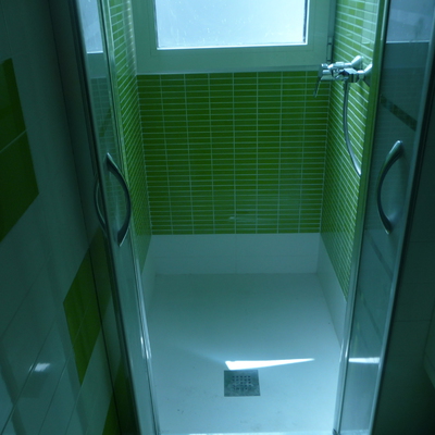 Montaje de Plato de ducha, Alicatado, solado 