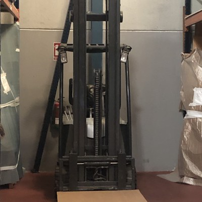 CARRETILLA ELEVADORA