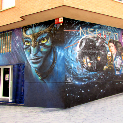 Decoración mural comercial.