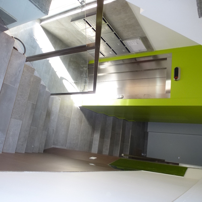 OBRA DE INSTALACION DE ASCENSOR. PAMPLONA