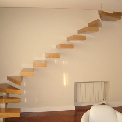 ESCALERA MADERA