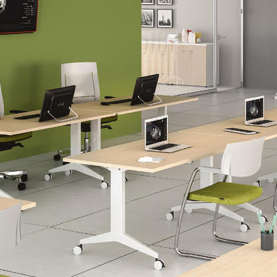 Mobliário de colectividades