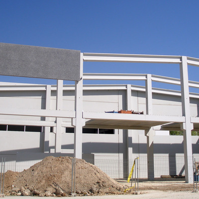 Construcción de estructura de nave industrial