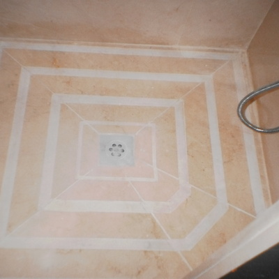 PLATO DE DUCHA EN MÁRMOL