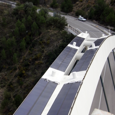 Paneles fotovoltaicos de placa fina