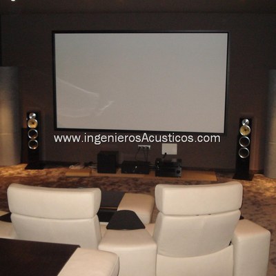 Pantalla home-cinema