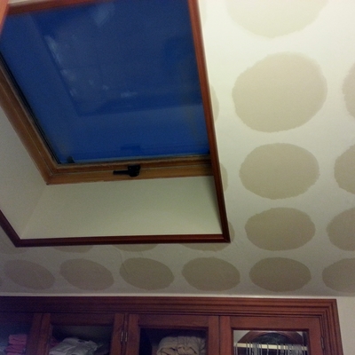 PAPEL CIRCULOS EN BUARDILLA