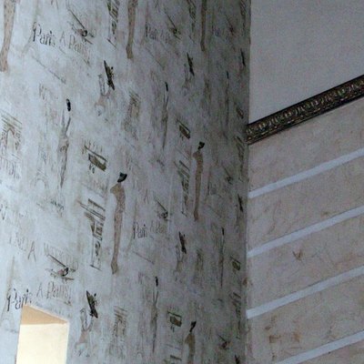 papel pintado y zocalo murdans