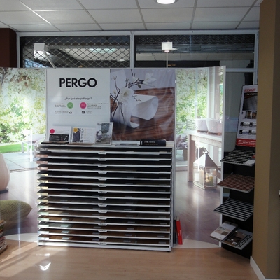 Parquet flotante y revestimientos PVC.