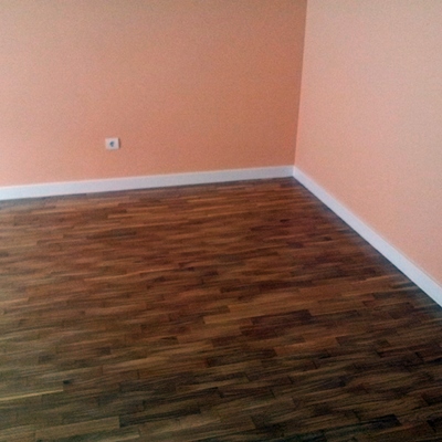 PARQUET ROBLE TABLILLA BARNIZADO SATINADO