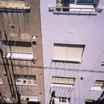 ACONDICIONADO DE PATIOS ANTES Y DESPUES