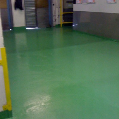 Pavimento industrial con Bareu-D