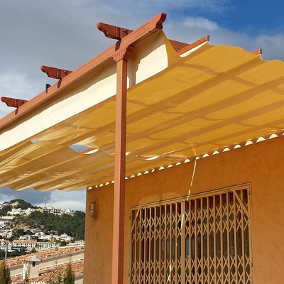 Pérgola lacada en madera PVC