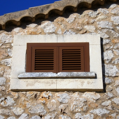 PERSIANAS MALLORQUINAS 