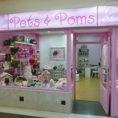 PETS & POMS