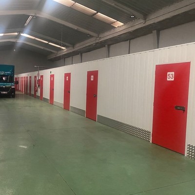 UN TRASTERO PARA MI, pasillo