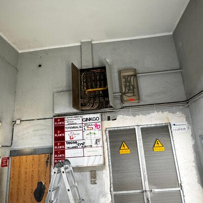 Renovación eléctrica (Antes)