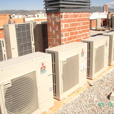 EQUIPOS EXTERIORES AIRE ACONDICIONADO