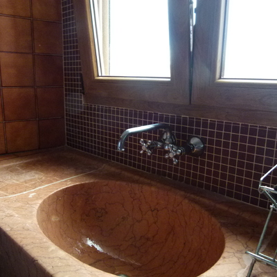 pila antiquísima comprada en unos derribos