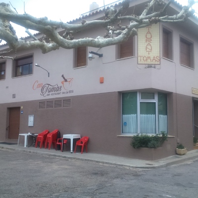 Pintat de façana de restaurant i retolació a mà 