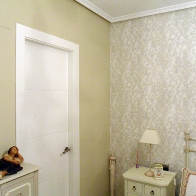 pintura a juego con papel pintado