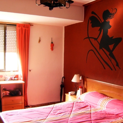 Pintura de paredes y diseño de hada