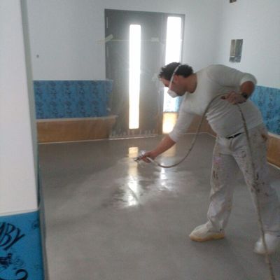 pintura de suelo con poliuretanao