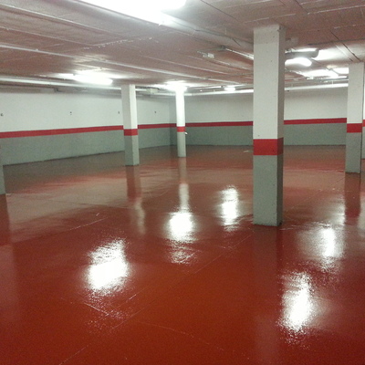 Pintura de suelos de parking