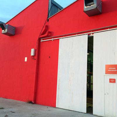 PINTURA FACHADA Y PUERTA