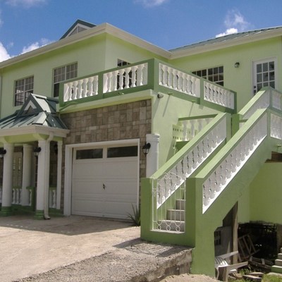 CHALET EN OLIVA (VALENCIA)