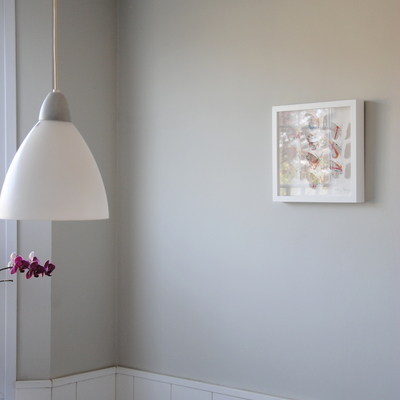 Pintura plástica combinada con madera