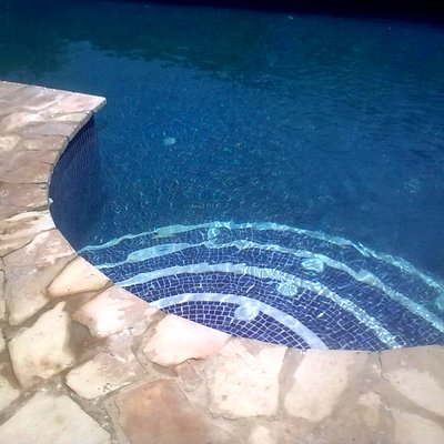 Piscina  con escalera Romana interior 