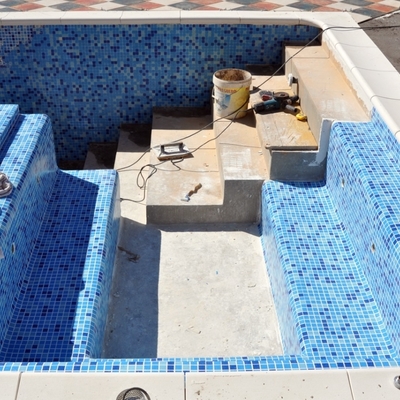 PISCINA DE OBRA