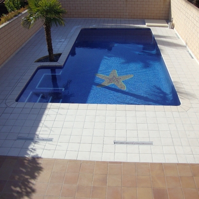 Piscina en Castellar