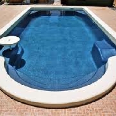 Piscina en Pobla Vallbona