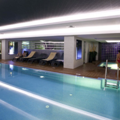Piscina Interior RIU