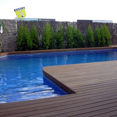 Piscina privada en Altorreal