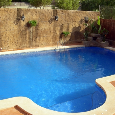 Piscina privada en Los Romeros