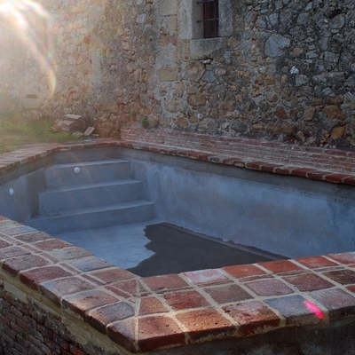 piscina restaurada