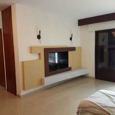 Dibujo moderno en pladur.