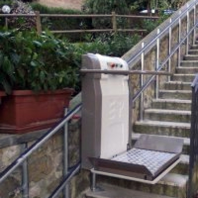 plataforma salvaescaleras exterior