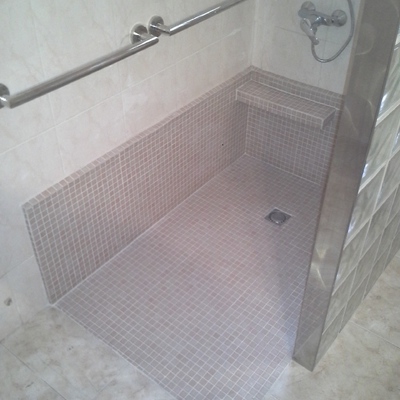 PLATO DE DUCHA DE GRESITE