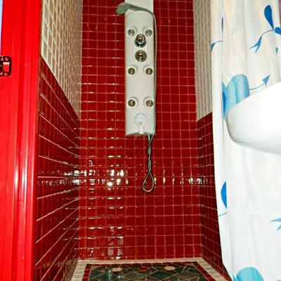 PLATOS DE DUCHA DE DISEÑO 