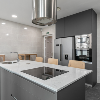 Cocina con isla central