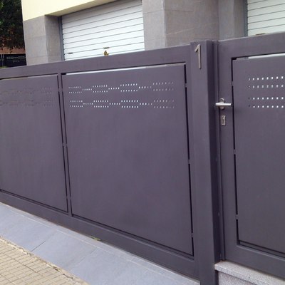 Portal y puerta de diseño