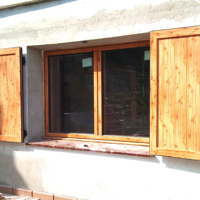 PORTICONES RUSTICOS DE ALUMINIO