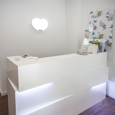 Mostrador y recepción con diseños exclusivos