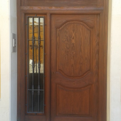 LA PUERTA YA PREPARADA CON TINTE 