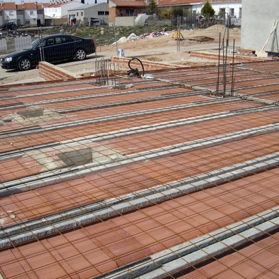 PROMOCION Y CONSTRUCCION DE 2 CASAS ADOSADAS EN OSSA DE MONTIEL